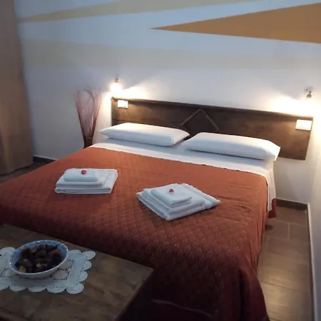 Bed And Breakfasts La Casetta Nocleg ze śniadaniem Terranova di Pollino