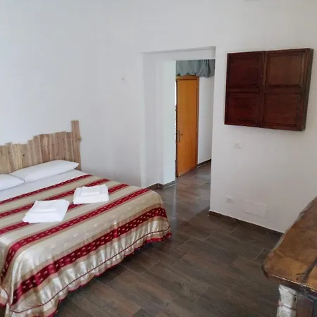 Frühstückspension Bed And Breakfasts La Casetta 3*