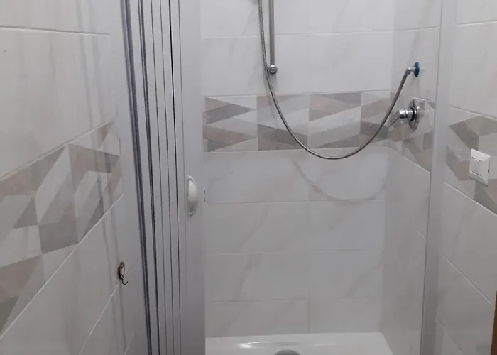 Bed And Breakfasts La Casetta 3* Терранова-ди-Поллино