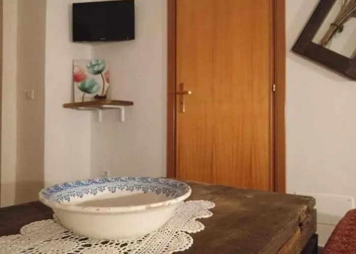 Bed And Breakfasts La Casetta 3*