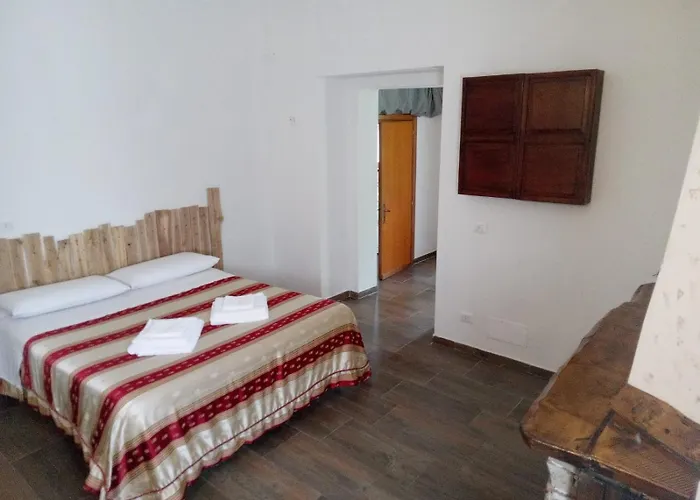 B&B Bed And Breakfasts La Casetta 3*